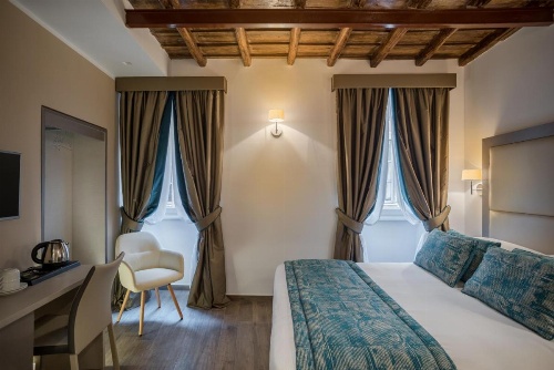 Reginella Suites image 6